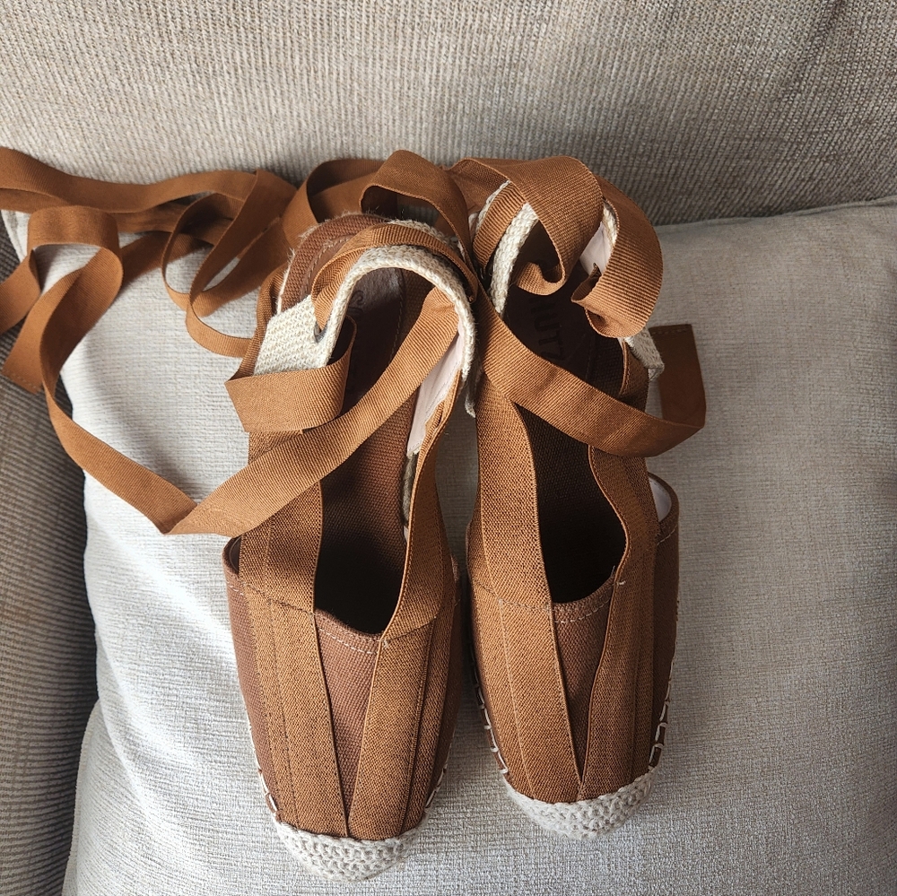 SCHUTZ Brown and Cream Espadrille Wedges - Picture 7 of 7